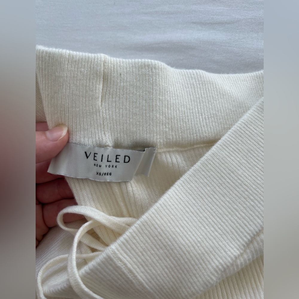 Veiled Collection Pant Set - Picture 3 of 4